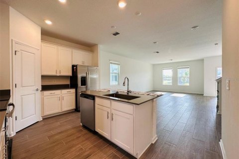House in Kissimmee, Florida 4 bedrooms, 208.47 sq.m. № 1855858 - photo 9