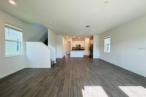 House in Kissimmee, Florida 4 bedrooms, 208.47 sq.m. № 1855858 - photo 3