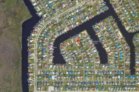 Terreno en venta en Cape Coral, Florida № 1870276 - foto 3