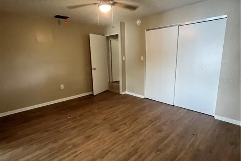 Villa ou maison à louer à Eustis, Floride: 2 chambres, 101.45 m2 № 2096046 - photo 6