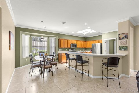 House in Summerfield, Florida 2 bedrooms, 170.94 sq.m. № 2347250 - photo 13