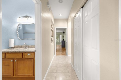 House in Summerfield, Florida 2 bedrooms, 170.94 sq.m. № 2347250 - photo 25