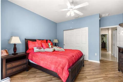 House in Summerfield, Florida 2 bedrooms, 170.94 sq.m. № 2347250 - photo 24