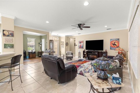 House in Summerfield, Florida 2 bedrooms, 170.94 sq.m. № 2347250 - photo 7