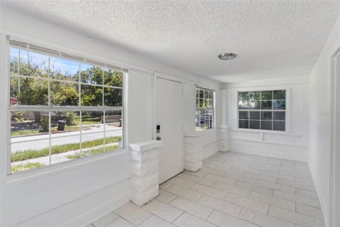 Villa ou maison à vendre à Saint Petersburg, Floride: 5 chambres, 153.85 m2 № 2291445 - photo 3