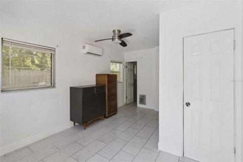 Villa ou maison à vendre à Saint Petersburg, Floride: 5 chambres, 153.85 m2 № 2291445 - photo 20