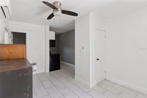 Villa ou maison à vendre à Saint Petersburg, Floride: 5 chambres, 153.85 m2 № 2291445 - photo 21