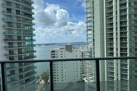 Condominio en venta en Miami, Florida, 1 dormitorio, 65.12 m2 № 1939581 - foto 3