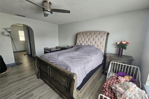 Casa en venta en Deltona, Florida, 4 dormitorios, 199 m2 № 1529026 - foto 16