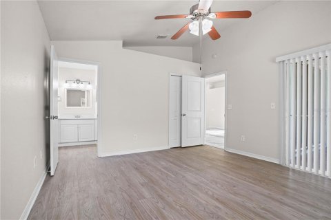 Casa en venta en Kissimmee, Florida, 3 dormitorios, 121.42 m2 № 2358592 - foto 15