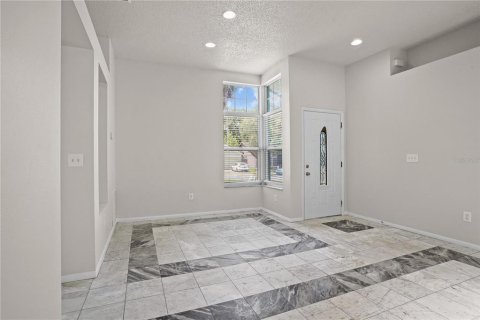 Casa en venta en Kissimmee, Florida, 3 dormitorios, 121.42 m2 № 2358592 - foto 11
