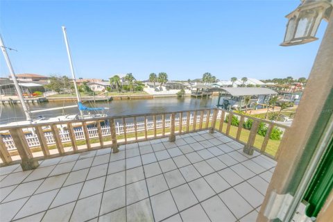 House in Ponce Inlet, Florida 4 bedrooms, 215.16 sq.m. № 2436982 - photo 27