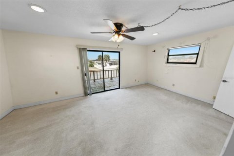 House in Ponce Inlet, Florida 4 bedrooms, 215.16 sq.m. № 2436982 - photo 24