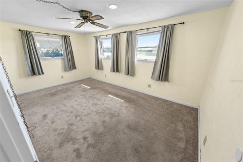 House in Ponce Inlet, Florida 4 bedrooms, 215.16 sq.m. № 2436982 - photo 17