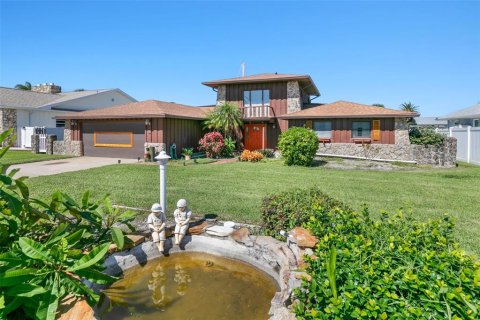 House in Ponce Inlet, Florida 4 bedrooms, 215.16 sq.m. № 2436982 - photo 4