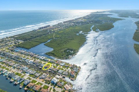 House in Ponce Inlet, Florida 4 bedrooms, 215.16 sq.m. № 2436982 - photo 23