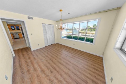 House in Ponce Inlet, Florida 4 bedrooms, 215.16 sq.m. № 2436982 - photo 14