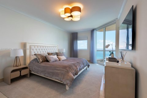 Condominio en alquiler en Sunny Isles Beach, Florida, 3 dormitorios, 205.69 m2 № 2010212 - foto 11
