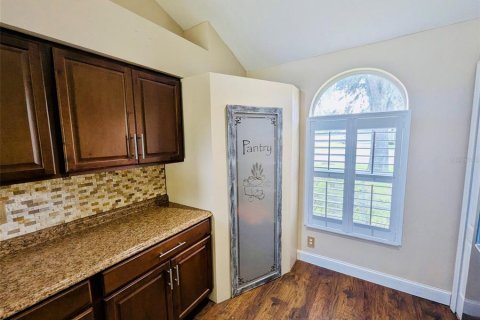House in Wesley Chapel, Florida 3 bedrooms, 175.4 sq.m. № 1885233 - photo 5