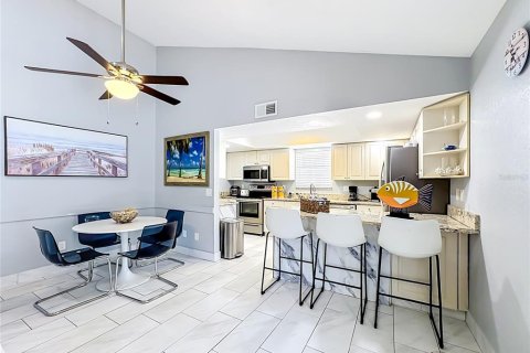 Villa ou maison à vendre à Sarasota, Floride: 3 chambres, 184.5 m2 № 2419065 - photo 23