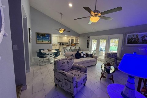 Villa ou maison à vendre à Sarasota, Floride: 3 chambres, 184.5 m2 № 2419065 - photo 30