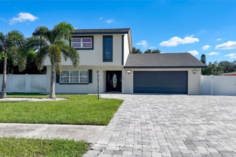 Villa ou maison à vendre à Sarasota, Floride: 3 chambres, 184.5 m2 № 2419065 - photo 7