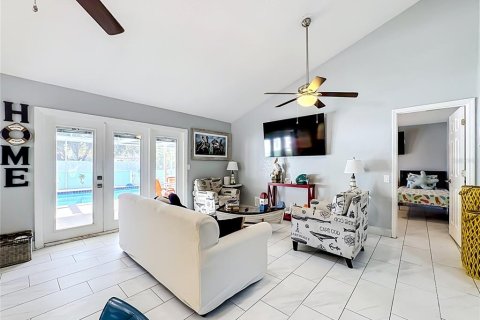 Villa ou maison à vendre à Sarasota, Floride: 3 chambres, 184.5 m2 № 2419065 - photo 28
