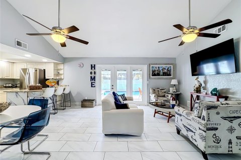 Villa ou maison à vendre à Sarasota, Floride: 3 chambres, 184.5 m2 № 2419065 - photo 27