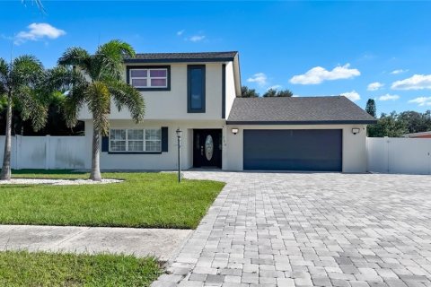 Villa ou maison à vendre à Sarasota, Floride: 3 chambres, 184.5 m2 № 2419065 - photo 6