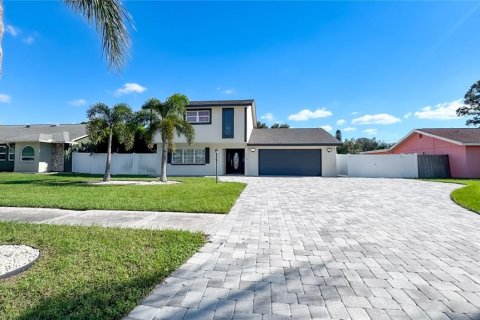 Villa ou maison à vendre à Sarasota, Floride: 3 chambres, 184.5 m2 № 2419065 - photo 4
