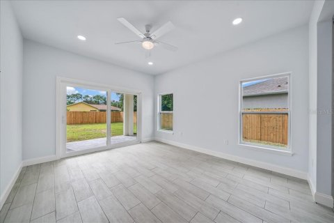 House in Cocoa, Florida 4 bedrooms, 159.42 sq.m. № 1808600 - photo 20