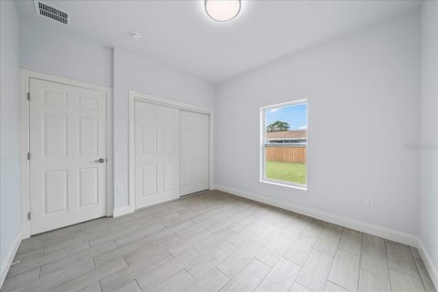 House in Cocoa, Florida 4 bedrooms, 159.42 sq.m. № 1808600 - photo 25