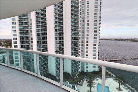 Copropriété à vendre à Holly Hill, Floride: 2 chambres, 154.22 m2 № 1010106 - photo 26