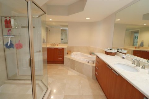 Copropriété à vendre à Holly Hill, Floride: 2 chambres, 154.22 m2 № 1010106 - photo 23