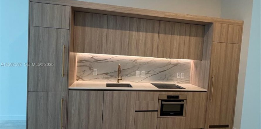 Кондоминиум с 1 спальней в Майами, Флорида № 2067717