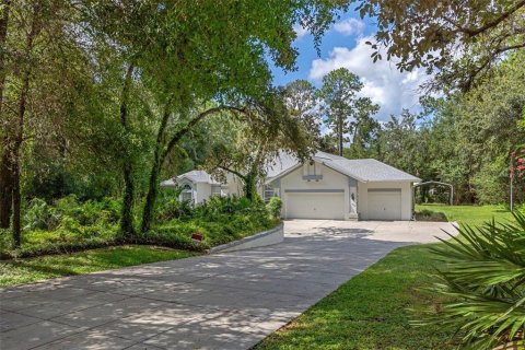 Casa en venta en Beverly Hills, Florida, 3 dormitorios, 257.8 m2 № 1918886 - foto 4