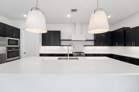 Villa ou maison à vendre à Port St. Lucie, Floride: 3 chambres, 279.82 m2 № 2077498 - photo 15