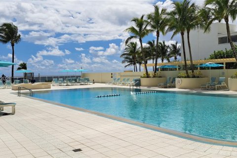 Copropriété à vendre à Hollywood, Floride: 54.81 m2 № 2186461 - photo 28