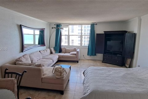 Copropriété à vendre à Hollywood, Floride: 54.81 m2 № 2186461 - photo 18