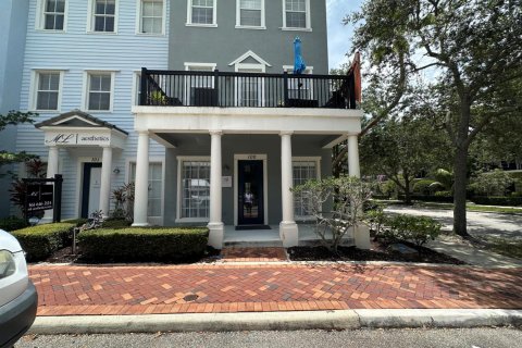 Commercial property in Jupiter, Florida № 2245994