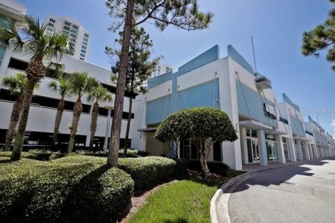 Commercial property in Daytona Beach, Florida № 2098876 - photo 10