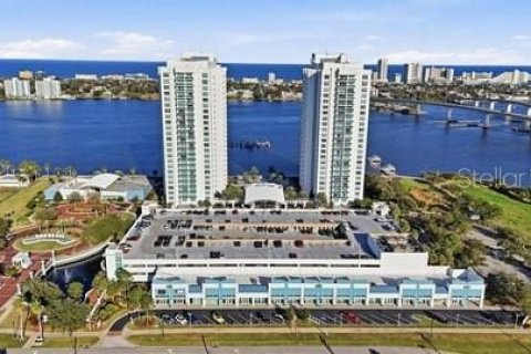 Commercial property in Daytona Beach, Florida № 2098876 - photo 6
