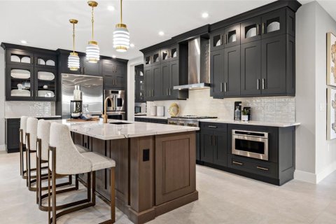 Casa en venta en Lady Lake, Florida, 3 dormitorios, 257.9 m2 № 1905200 - foto 3