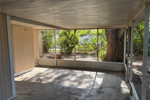 House in Plant City, Florida 4 bedrooms, 112.6 sq.m. № 1648873 - photo 22