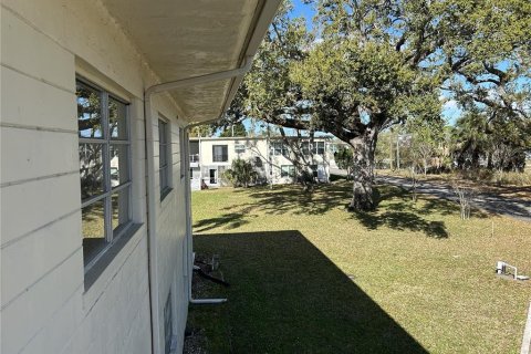 Condominio en venta en Kenneth City, Florida, 2 dormitorios, 81.29 m2 № 2201391 - foto 21
