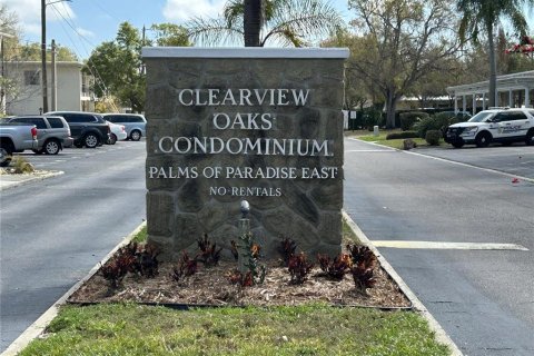 Condominio en venta en Kenneth City, Florida, 2 dormitorios, 81.29 m2 № 2201391 - foto 26