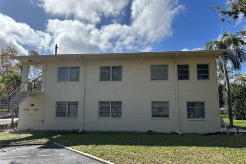 Condominio en venta en Kenneth City, Florida, 2 dormitorios, 81.29 m2 № 2201391 - foto 23