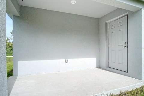 Commercial property in Palm Coast, Florida 242.47 sq.m. № 1735188 - photo 14