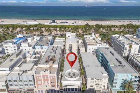 Propiedad comercial en Miami Beach, Florida № 2145794