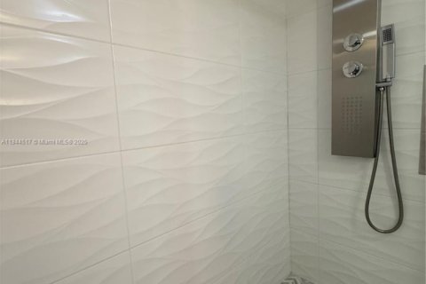 Copropriété à vendre à North Miami, Floride: 1 chambre, 78.6 m2 № 1839663 - photo 25
